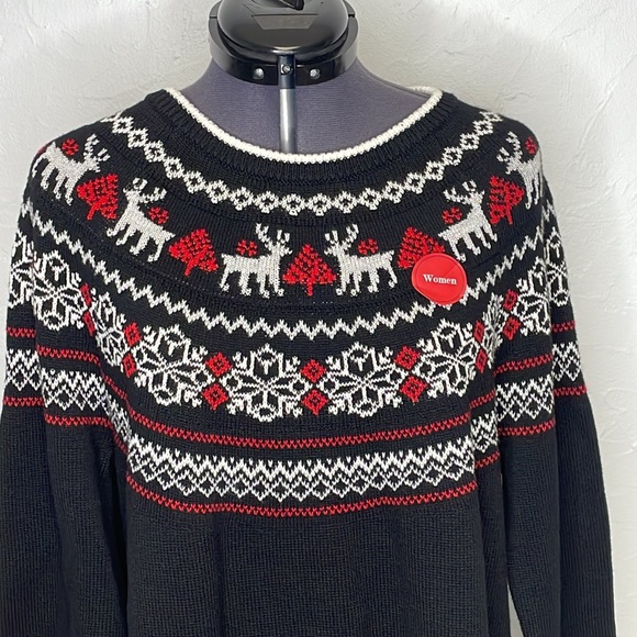 Charter Club Family Holiday Sweater - Picture 2 of 6